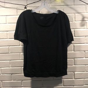 Loose fitting Loft tee